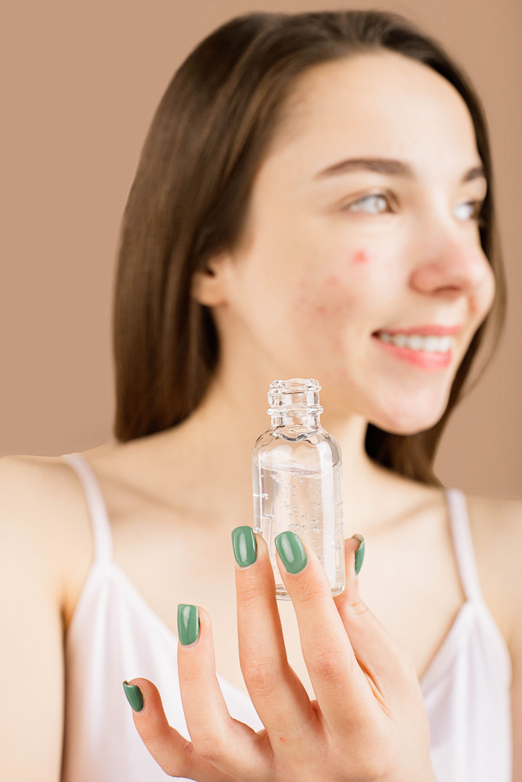 Salicylic Acid Benefits for Skin and Acne-Prone Skin