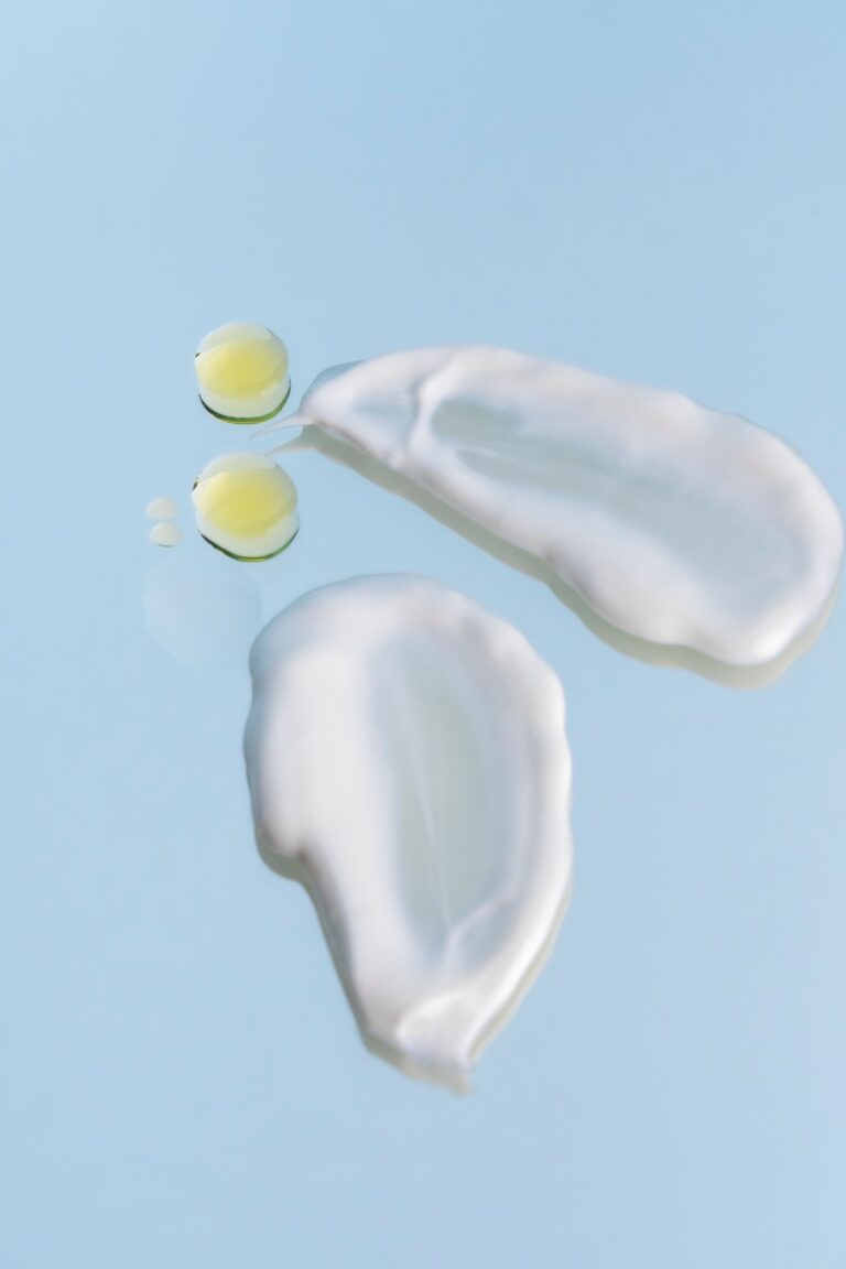 Ceramide Benefits for Skin and Strong Skin Barrier