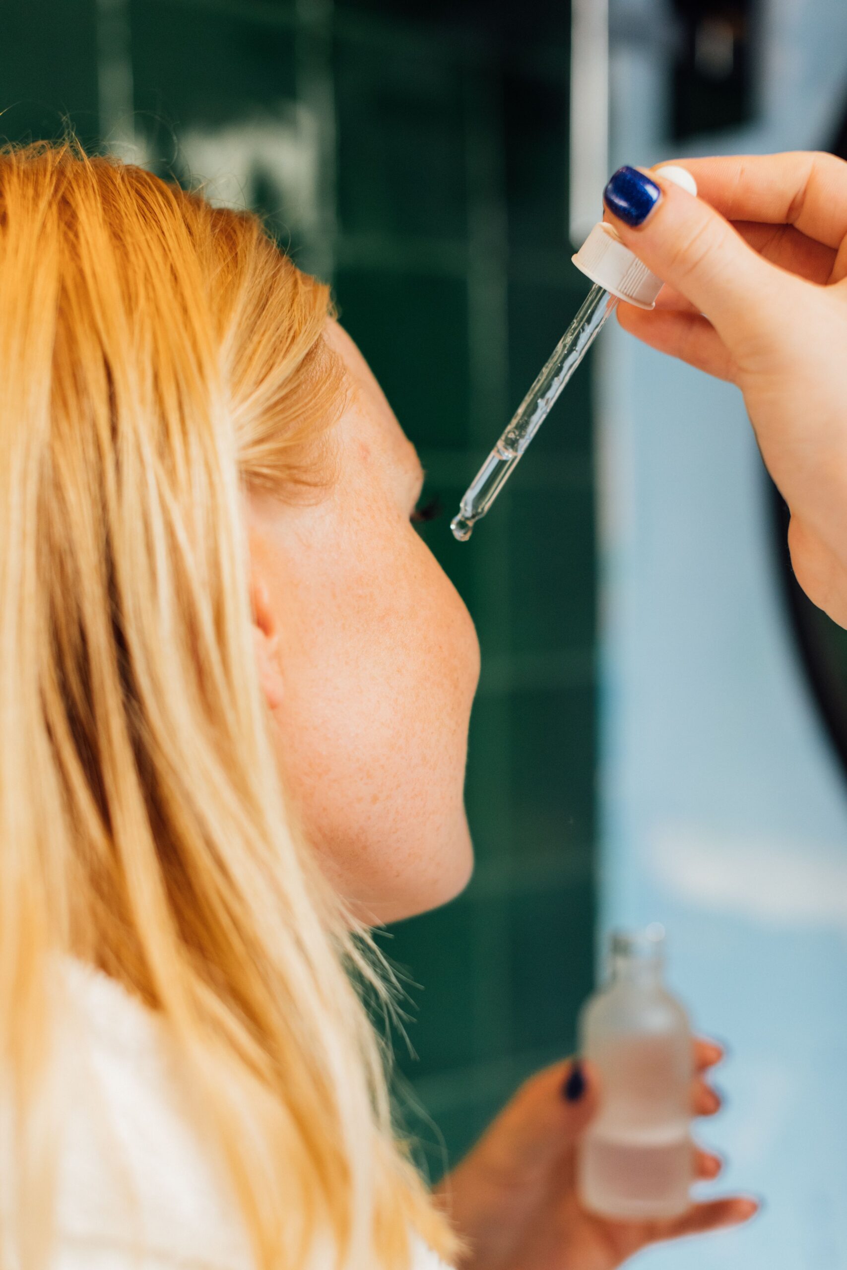 Niacinamide vs Vitamin C